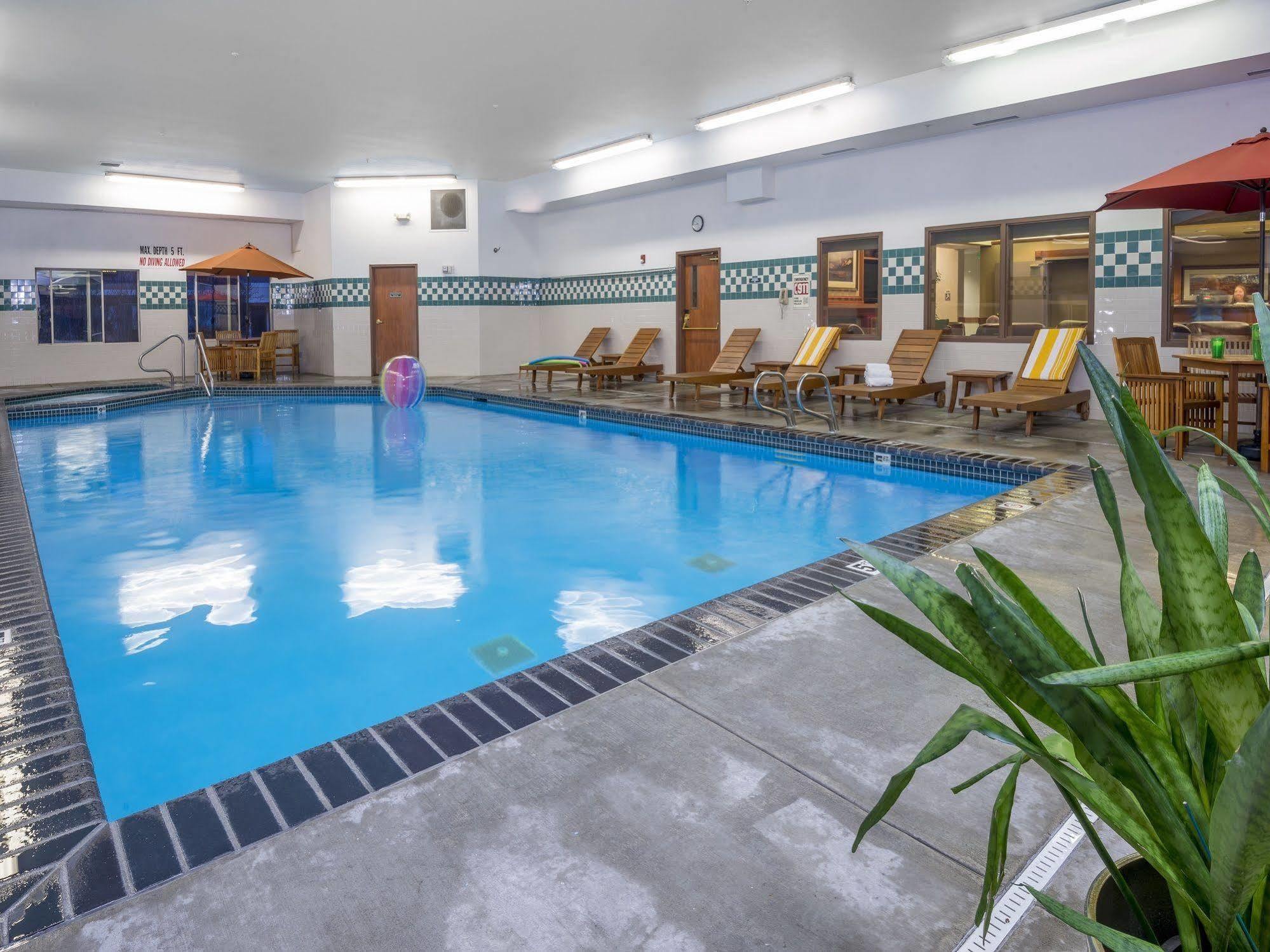 Wood River Inn & Suite Хейли Екстериор снимка